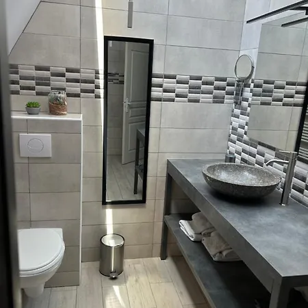Le Montmieri Bed & Breakfast